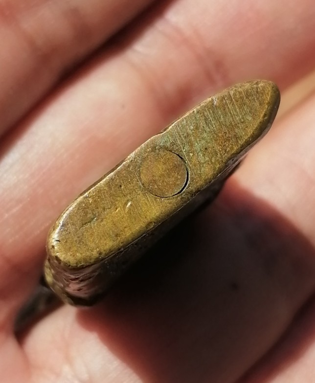 งั่งเก่าๆ ไม่ทราบที่ เคาะเดียว   