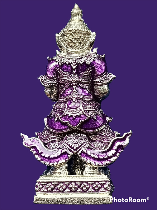 ท้าวเวสสุวรรณ หลวงพ่อทอง วัดบ้านไร่ นครราชสีมา รุ่น ยกฐานะทองนำโชค เนื้ออัลปาก้า ลงยาม่วง