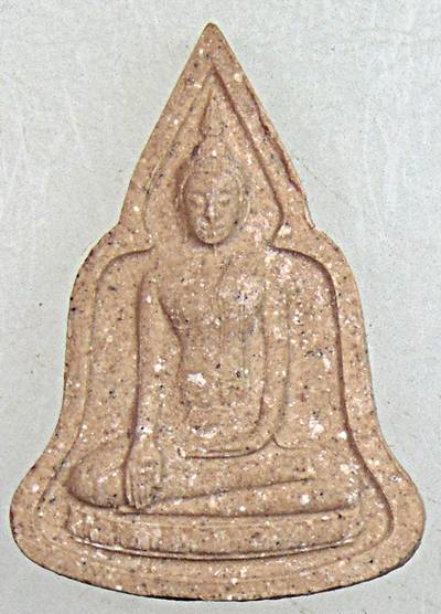 ๒๐ หลวงพ่อโบสถ์น้อย เนื้อผง