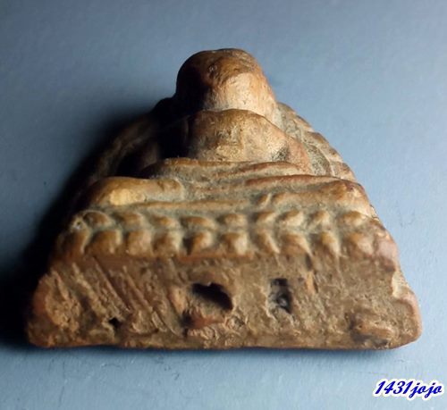 พระเนื้อดิน พิมพ์หลวงพ่อโตบางกระทิง เกจิสร้าง