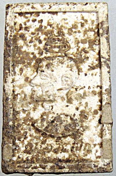 พระสมเด็จ พิมพ์เกศทะลุซุ้ม หลังรูปเหมือนเจ้าคุณนรฯ