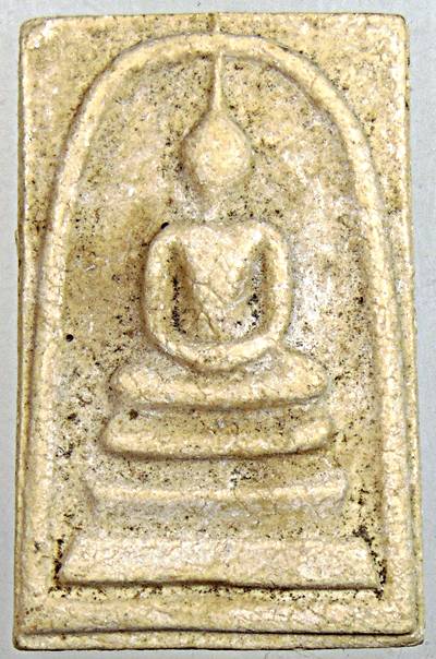 พระสมเด็จ พิมพ์เกศทะลุซุ้ม หลังรูปเหมือนเจ้าคุณนรฯ