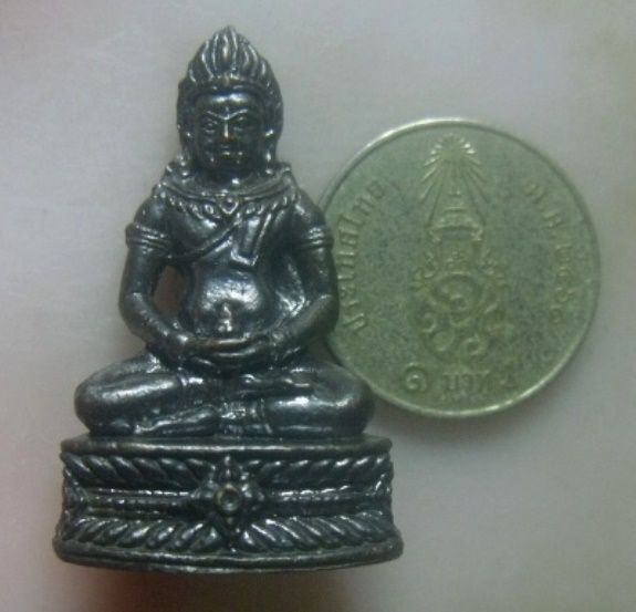 **เบา​ๆ​**พระกริ่งศรีเทพดวงเศรษฐี รุ่นแรก หลวงปู่กลม วัดโพธื์ชัย จ.นครพนม ปี ๒๕๖๑**เนื้อนวะก้นทองแดง