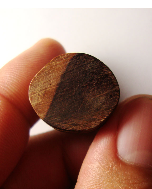 เสือ ไม้แกะ มีจาร ไม่ทราบที่