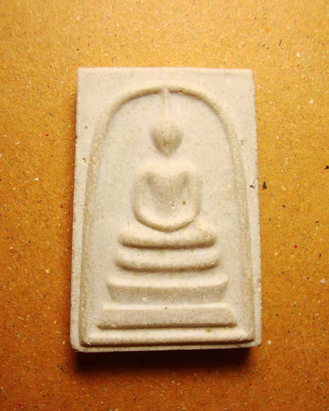 พระสมเด็จหลวงปู่ลำภู วัดใหม่อมตรส หลังยันต์หมึกแดง