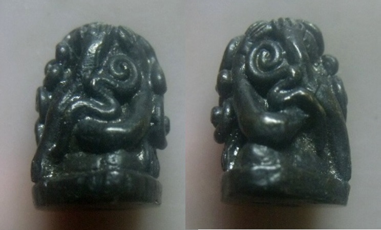 **เบา​ๆ​**พระปิดตามหาอุตม์ ยันต์รอบองค์ เนื้อโลหะผสม เก่า ไม่ทราบที่**เนื้อจัด เชิญชมครับ 