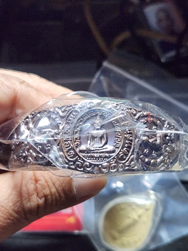 วัดหลักสี่ราษฎร์สโมสร อ.บ้านแพ้ว จ.สมุทรสาคร กำไลข้อมือ หลวงพ่อโต