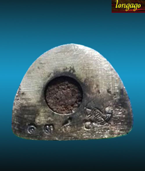 พระรูปหล่อเนื้อเงิน หลวงปู่พรหมา เขมจาโร วัดสวยหินผานางคอย รุ่น ฉลองอายุ 96 ปี ปี 2537