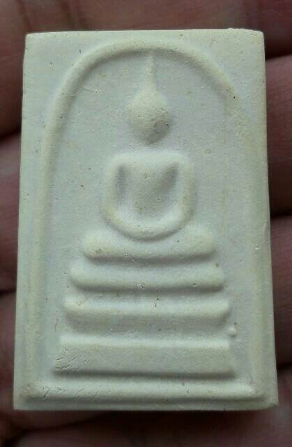 พระสมเด็จบางขุนพรหม พิมพ์ใหญ่(หนาๆ) วัดใหม่อมตรส ปี 2539 หลังตรายาง มาพร้อมกล่องเดิม เคาะเดียว(1)