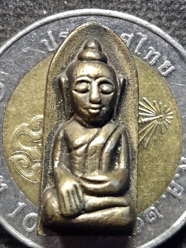 วัดเขาดีสลัก สุพรรณบุรี รูปหล่อ พระถ้ำเสือ หลัง รอยพระพุทธบาท ปี2560