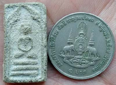 *พระผงกรุวัดนก อ่างทอง พิมพ์ใหญ่ฐานสามชั้น หลวงปู่ศุข วัดปากคลองมะขามเฒ่า ปลุกเสก*