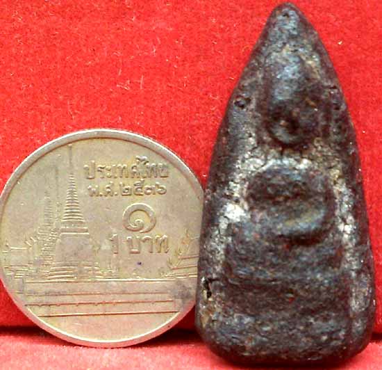 *กลีบบัว เนื้อครั่งพุทรา*