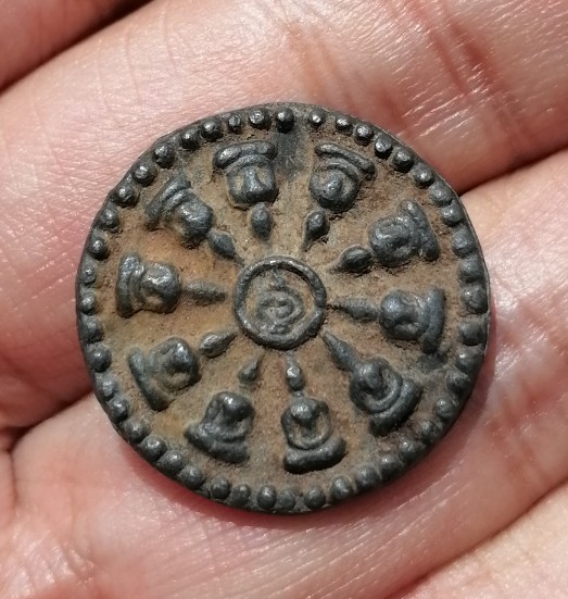 พระเนื้อชินไม่ทราบที่ เคาะเดียว