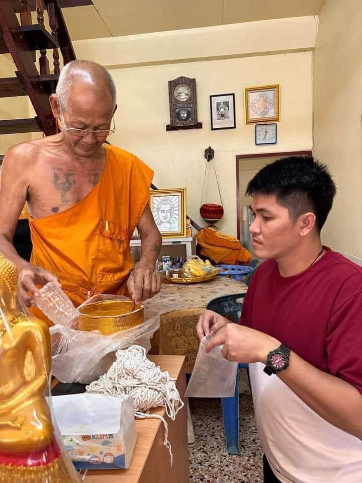 หลวงพ่อเพ็ชร ปริปุณโณ วัดประดู่ทรงธรรม จ.อยุธยา หลวงพ่อเพชร รุ่นตักศิลา บูรณะสระน้ำมนต์