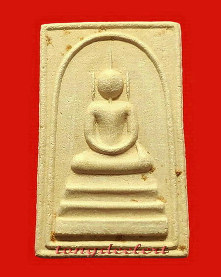 พระสมเด็จอรหังหลังลายเซ็นต์ สมเด็จพระญาณสังวร วัดบวรนิเวศวิหาร ปี 2519 ค่ะ