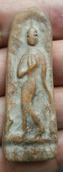 พระสรรค์ยืน หลวงพ่อกวย วัดโฆสิตาราม จ.ชัยนาท มี 3 นิ้ว เนื้อดิน เคาะเดียว