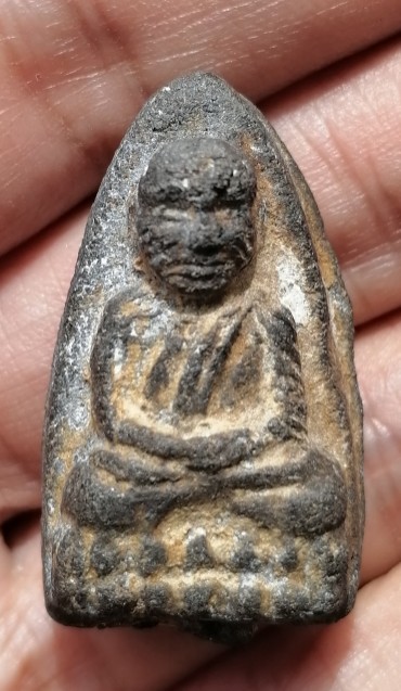 หลวงปู่ทวดเนื้อว่าน​ พิมพ์ใหญ่ วัดเขาอ้อ จ.พัทลุง จัดสร้างปี พ.ศ.2505​ เคาะเดียว