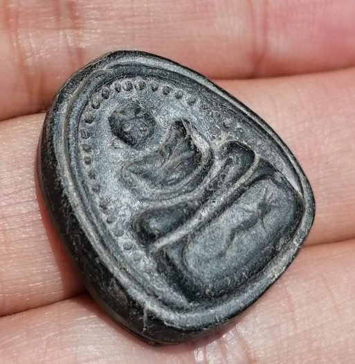 พระสังกัจจายน์ หลวงพ่อกวย วัดโฆสิตาราม เนื้อดินผสมผงใบลาน วัดหนองอีดุก ปี 2515 เคาะเดียว