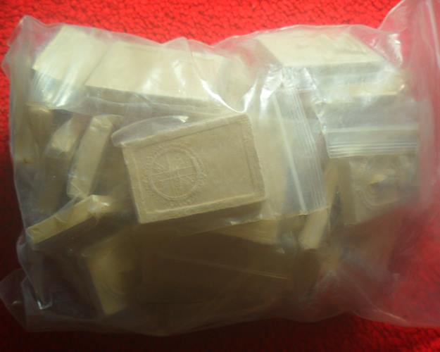 พระเนื้อผงหลังยันต์ดวง ไม่รู้ที่ ไม่ทราบที่ 40องค์เคาะเดียวแดง