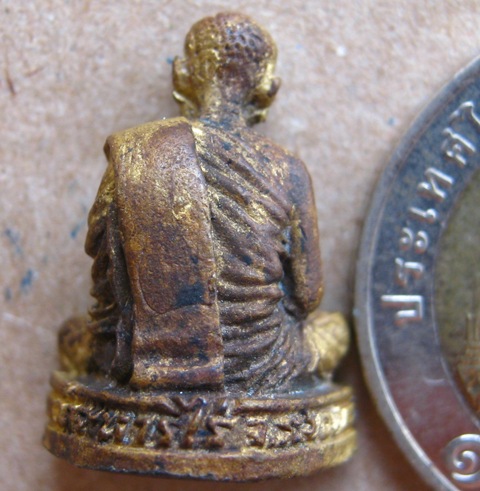 พระรูปเหมือนลอยองค์หลวงปู่ทิม รุ่นมงคลศิลาฤกษ์ ปี2537  พร้อมกล่องเดิม