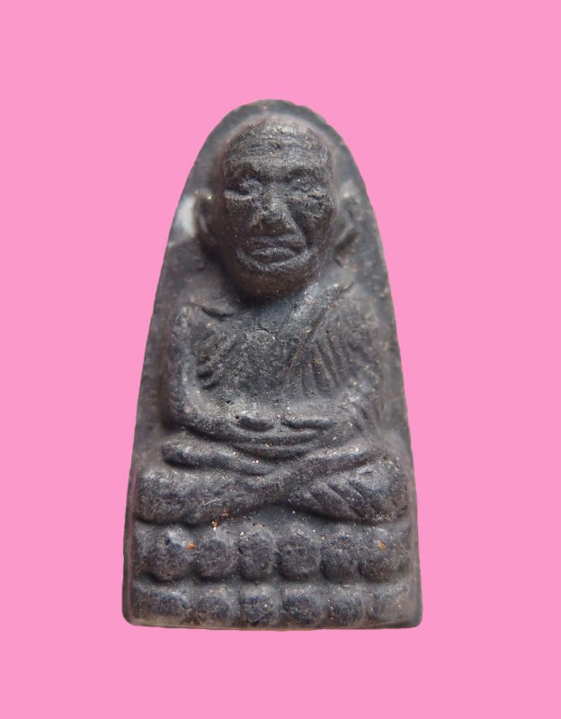 หลวงปู่ทวด เนื้อว่าน