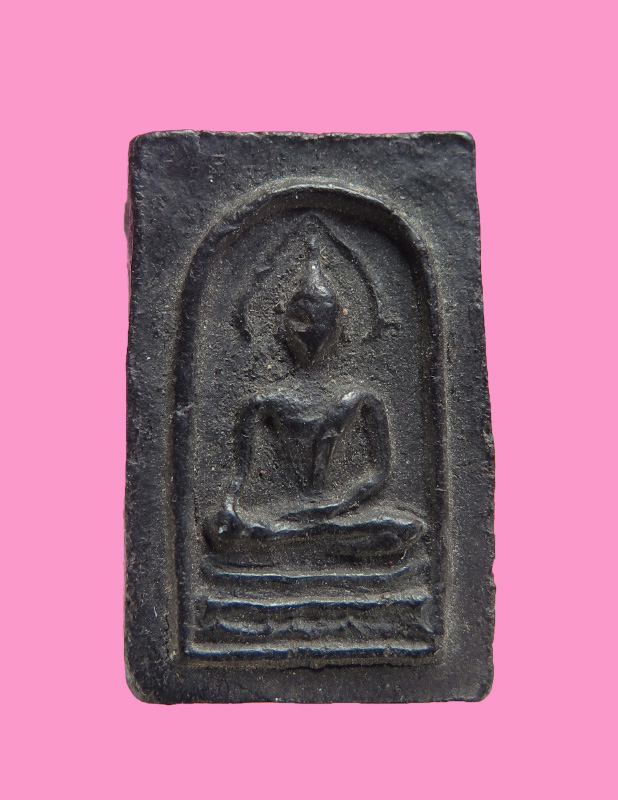 สมเด็จพิมพ์คะแนน เนื้อดำๆ 