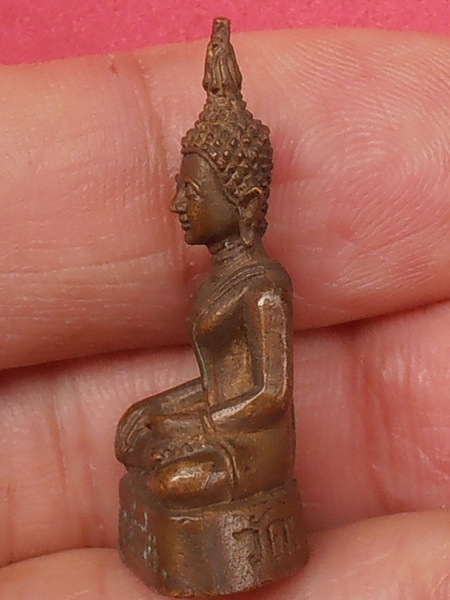 รูปหล่อหลวงพ่อองค์แสน วัดนาพึง จ.เลย ปี ๒๕๔๓