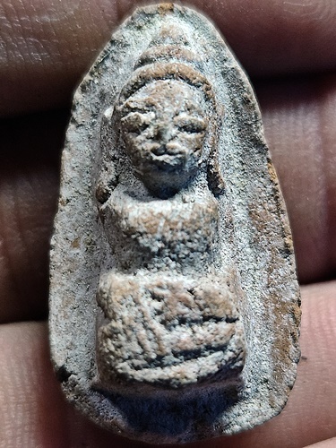 กรุเขาดีสลัก จ.สุพรรณบุรี พระถ้ำเสือ  พิมพ์เล็ก 