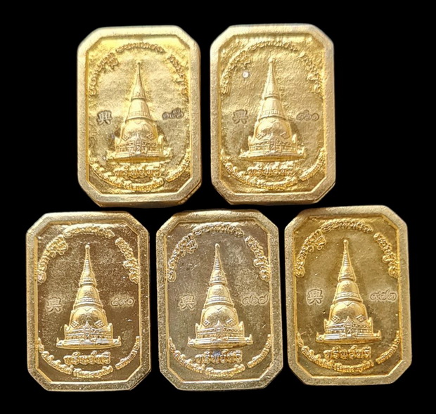 เคาะแรกแดง..หลวงพ่อปลดหนี้ ๖๕..แปดเหลี่ยมกะไหล่ทอง ๕ เหรียญ ไม่มีกล่อง..วัดพระธาตุวาโย ฉะเชิงเทรา