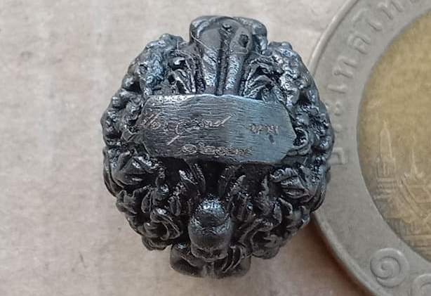 ลูกอมไอ้ไข่ รวยบันดาลทรัพย์.วัดศรีมาประสิทธิ์.จ.นครศรีธรรมราช ปี2563 เนื้อเหล็กนำ้พี้ เลข1289+กล่อง