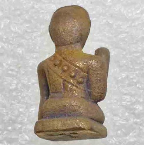 นางกวักหล่อโบราณ รุ่นกวักแสนล้าน หลวงปู่แสน วัดบ้านหนองจิก ศรีสะเกษ ปี2561 ทองแดงเถื่อน เลข336+กล่อ