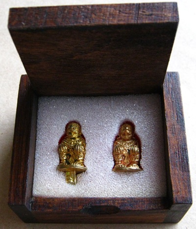 ลูกพระพาย"หนุมานรุ่นแรก หลวงพ่อไหล วัดบ้านกอก จ นครราชสีมา ปี2554เลข67 เนื้อนวะ+ชนวนมงคลมีก้าน+กล่อง