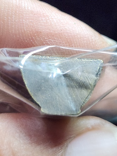  วัดตูม จ.อยุธยา รูปหล่อ หลวงพ่อทองสุขสัมฤทธิ์  ที่ระลึกพระครูวรกิจวิธาน บูรณะพระอุโบสถ 2549