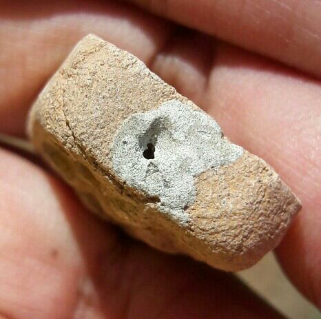 พระไม่ทราบที่ เคาะเดียว