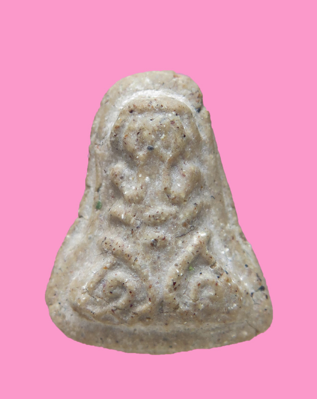 พระปิดตา นะหัวเข่า หลังยันต์แดง วัดหนัง