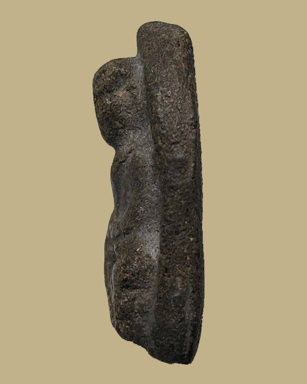 หลวงพ่อทวด วัดช้างให้ จ.ปัตตานี พิมพ์กลางลึกหน้าโหนก เนื้อว่าน ปี ๒๔๙๗