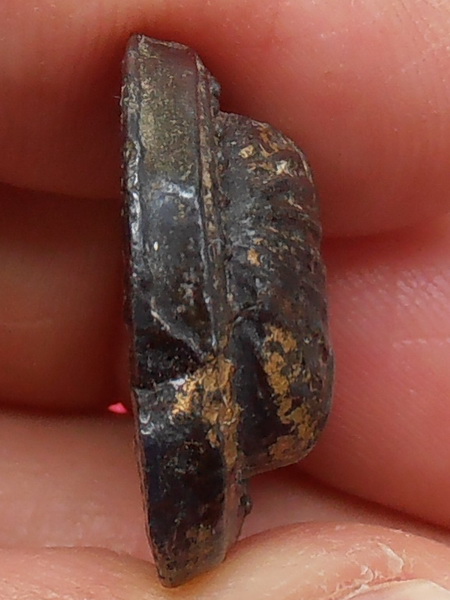 เหรียญหล่อหลวงพ่อโต วัดหลักหก ราชบุรี ปี๒๔๗๐ พิมพ์กลีบบัว 