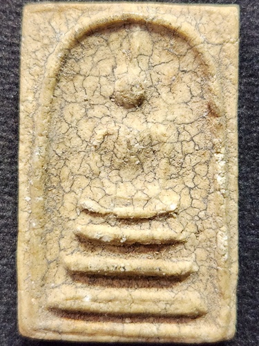 วัดไผ่โรงวัว สุพรรณบุรี พระสมเด็จ หลวงพ่อขอม เเตกลายงา​ ​​หลังตัวหนังสือ (เสาร์ 5) ปี 2498 