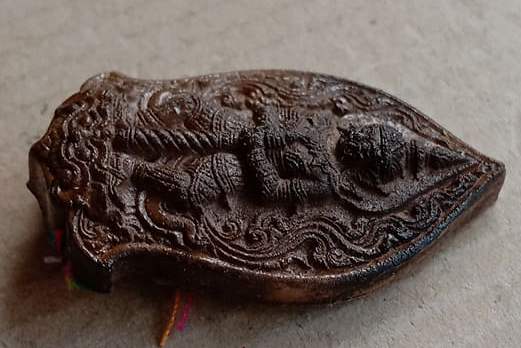 ท้าวเวสสุวรรณบันดาลทรัพย์เหนือดวง เนื้อดินเผา หลวงพ่อทอง วัดบ้านไร่ จ นครราชสีมา ปี2563 เลข150+กล่อง