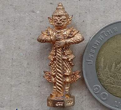 ท้าวเวสสุวรรณ“อุปฐาโน”หลวงปู่ละมัย แห่งสำนักสวนป่าสมุนไพร เพชรบูรณ์ ปี2554 ทองเหลือง มีรอยจารใต้ฐาน