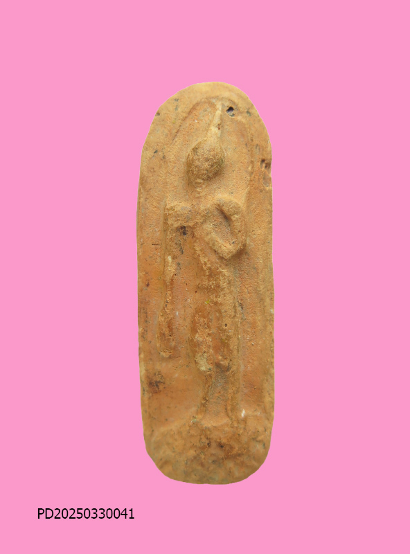 พระพิมพ์เม็ดขนุน หลังกระดาน เนื้อดิน