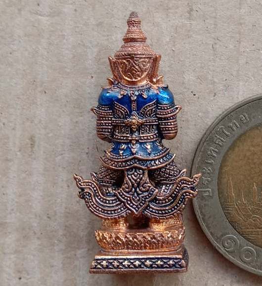 ท้าวเวสสุวรรณ รุ่นเทวานฤมิตร หลวงพ่อพัฒน์ วัดห้วยด้วน นครสวรรค์ ปี2563 ทองแดงลงยาฟ้า เลข237+กล่อง