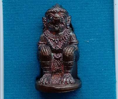 หนุมาน รุ่นดีตลอด หลวงพ่อพัฒน์ วัดห้วยด้วน จ.นครสวรรค์ ปี2563 เนื้อทองเหลืองพรายเงิน เลข2388+กล่อง