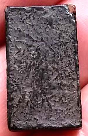 *พิมพ์คะแนนขาโต๊ะ เนื้อดิน หลวงพ่อมุ่ย วัดดอนไร่ สุพรรณบุรี กรุโบสถ์ใหม่ ปี๒๕๑๑*