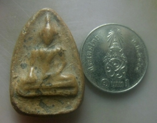 *เบาๆ**พระนางกลีบบัว เนื้อดินเผา กรุลานดอกไม้ จ.สุโขทัย**สวยๆ เชิญชมครับ