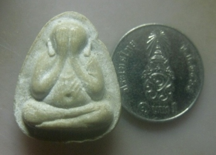 **เบาๆ**พระปิดตาหลวงปู่โต๊ะ วัดประดู่ฉิมพลี รุ่น ๑๐๘ ปี เนื้อผงน้ำมัน หลังยันต์นะมหาเศรษฐี ปี ๒๕๓๘**