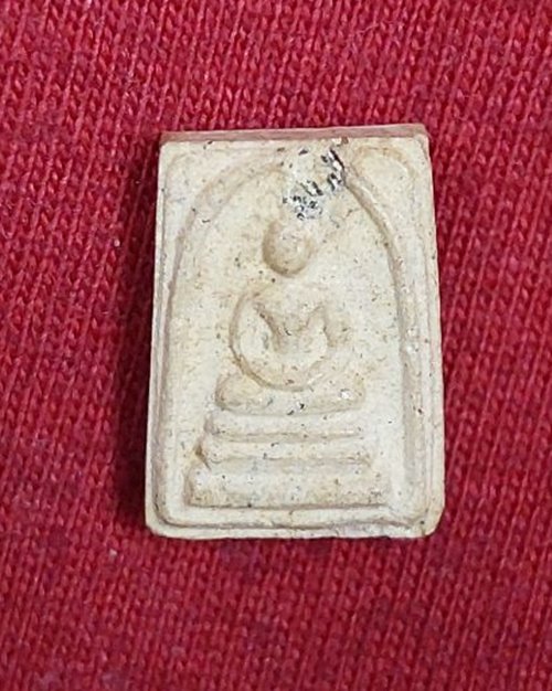 พระผงสมเด็จคะแนนจิ๋ว หลวงปู่นะ วัดหนองบัว จ.ชัยนาท (องค์ที่2)