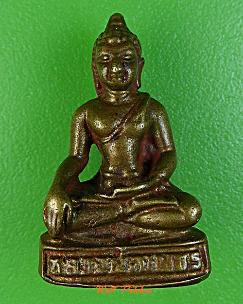 รูปหล่อหลวงพ่อเพชร วัดท่าหลวง พิจิตร .E439.