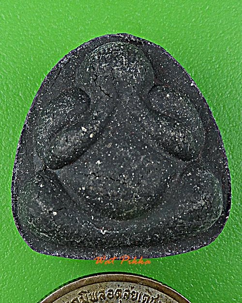 พระปิดตาหลวงพ่อเกลี้ยง วัดเนินสุทธาวาส ชลบุรี .E507.