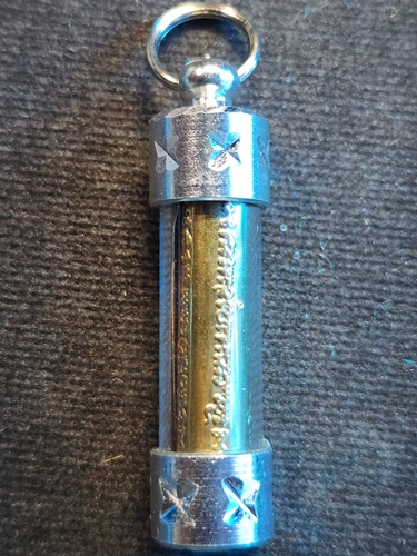  วัดป้อมรามัญ อยุธยา ตะกรุด มหาเมตตามหาเสน่ห์ อาจารย์แดง ยันต์ 5 แถว 